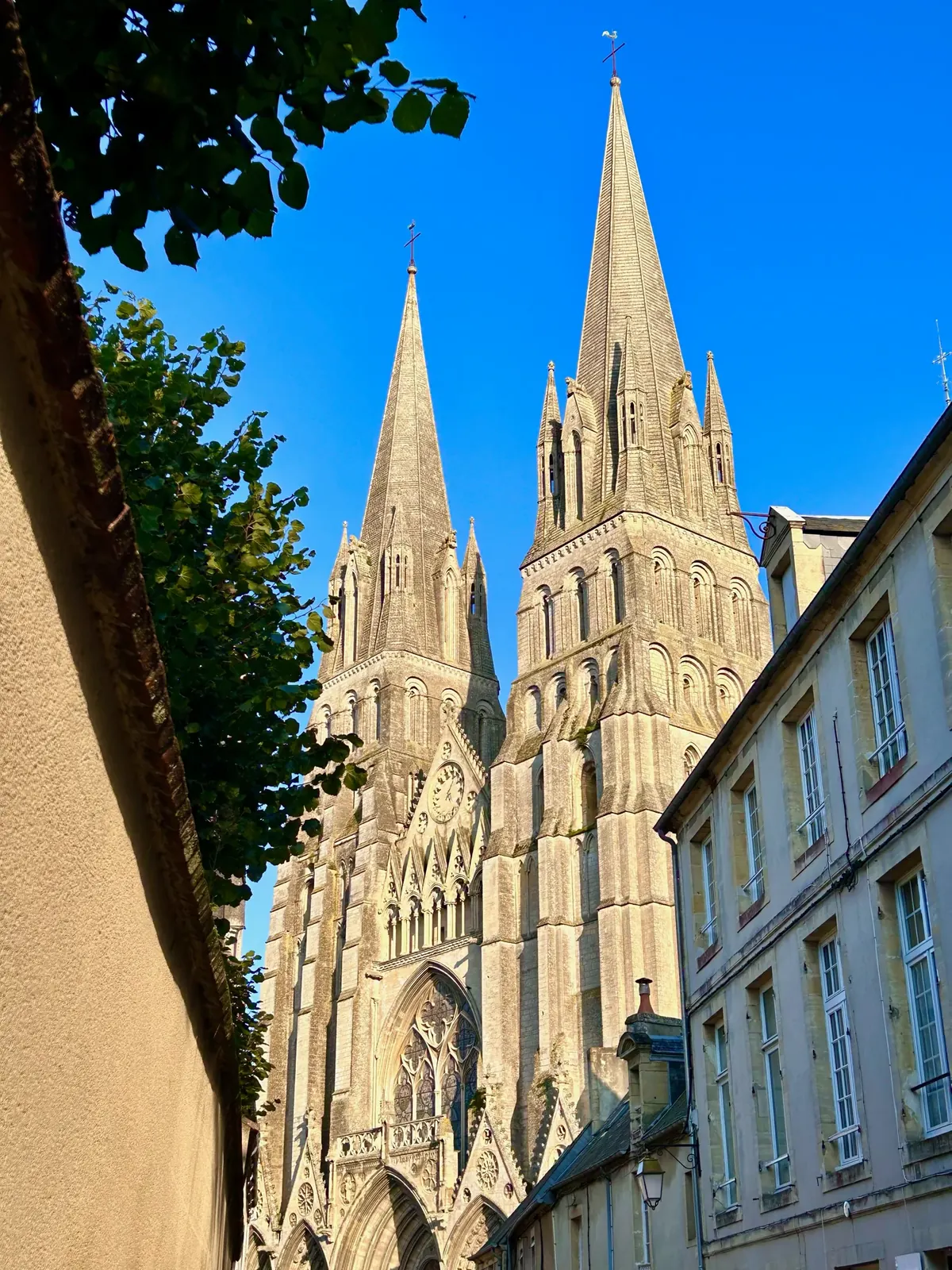 La cathédrale de Bayeux, dans le Bessin
